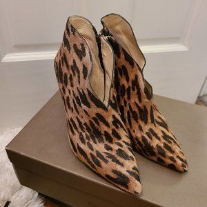 Vince Camuto Leopard Print bootie heels